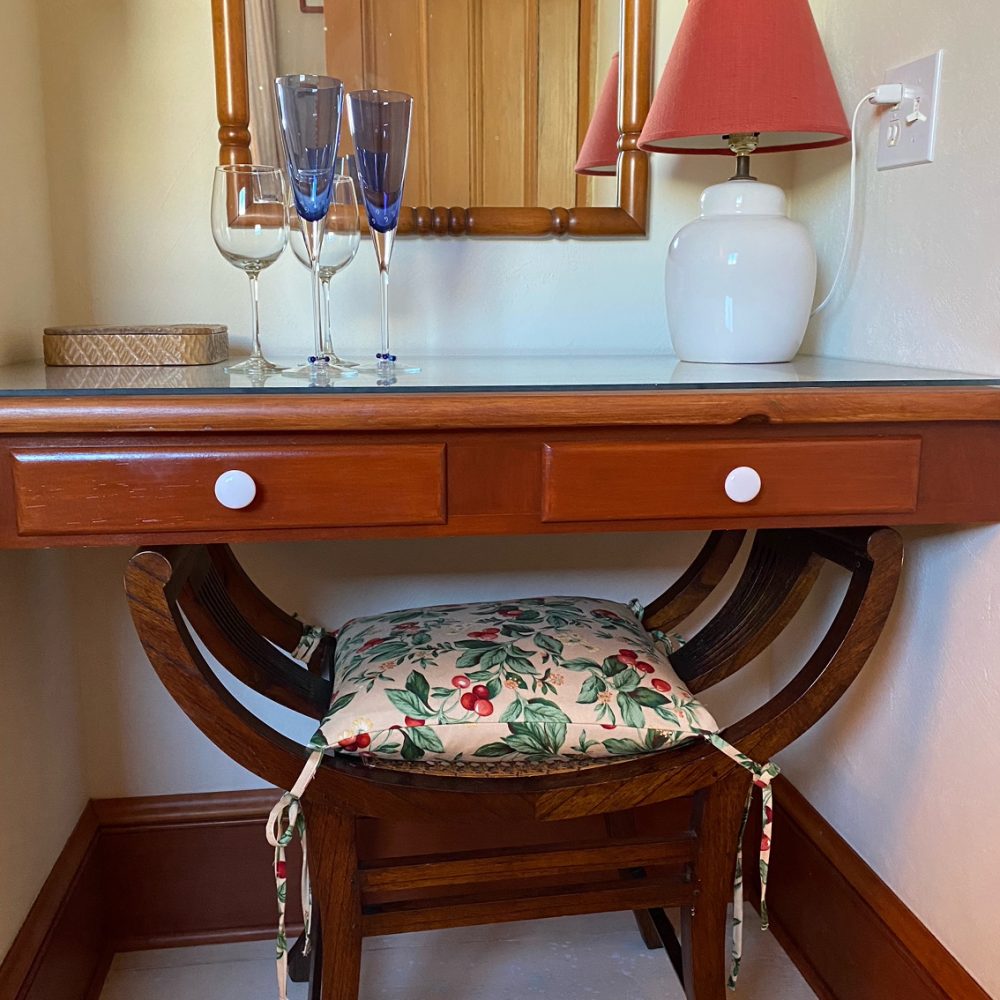 ElenaCrossHallSuite_Four